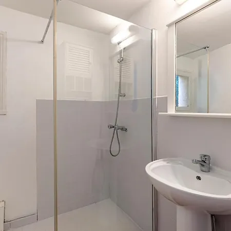 Сasa de vacaciones F2 Tonnara Pour 4 Personnes, Rondinara, *