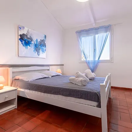 F2 Tonnara Pour 4 Personnes, Rondinara, Сasa de vacaciones Bonifacio (Corsica)